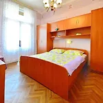 Pelda Apartment, Sea View, Parking, Pet Friendly Opatija