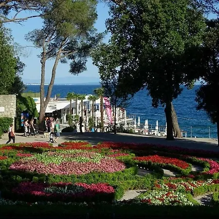 Apartament Pelda Apartment, Sea View, Parking, Pet Friendly Opatija