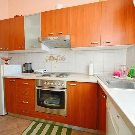 Pelda Apartment, Sea View, Parking, Pet Friendly Apartament Opatija