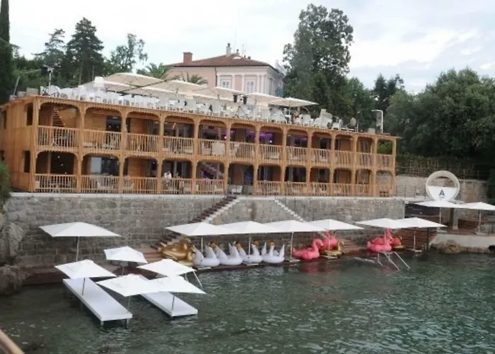 Pelda Apartment, Sea View, Parking, Pet Friendly Appartement *