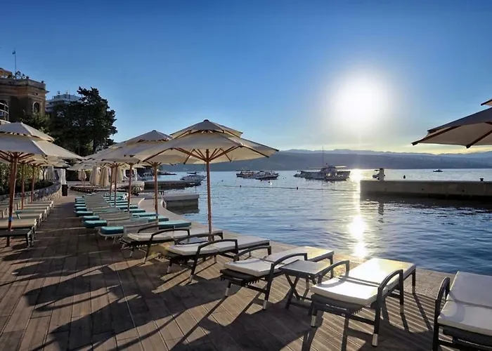 Pelda Apartment, Sea View, Parking, Pet Friendly Appartement Opatija