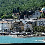 Pelda Apartment, Sea View, Parking, Pet Friendly 아파트